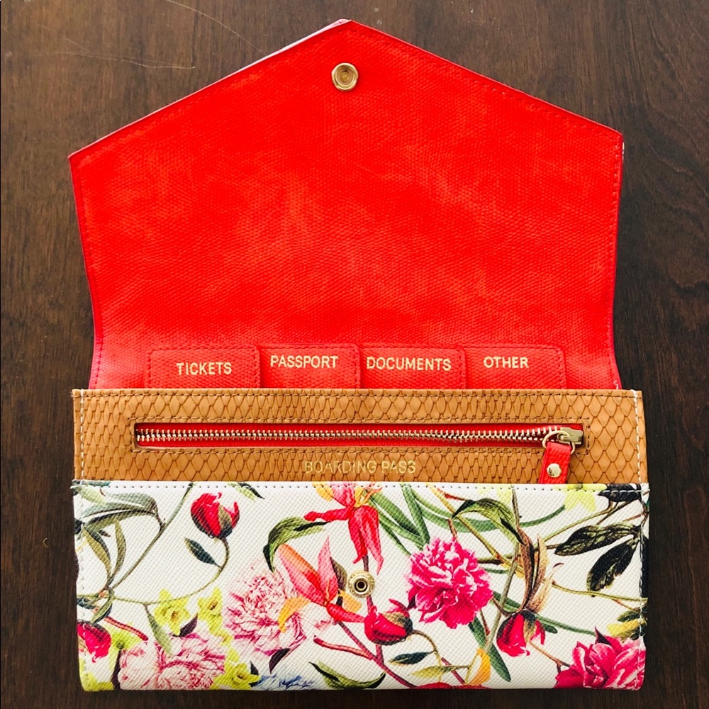 Floral Aldo travel folder